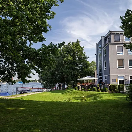 Am Schloß Köpenick By Golden Tulip Hotel Berlin