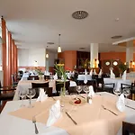 Am Schloss Koepenick By Golden Tulip 3*