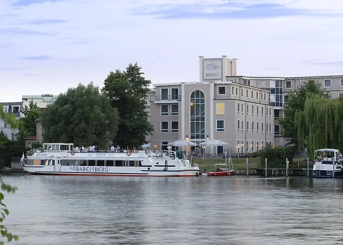 ホテル Am Schloss Koepenick By Golden Tulip