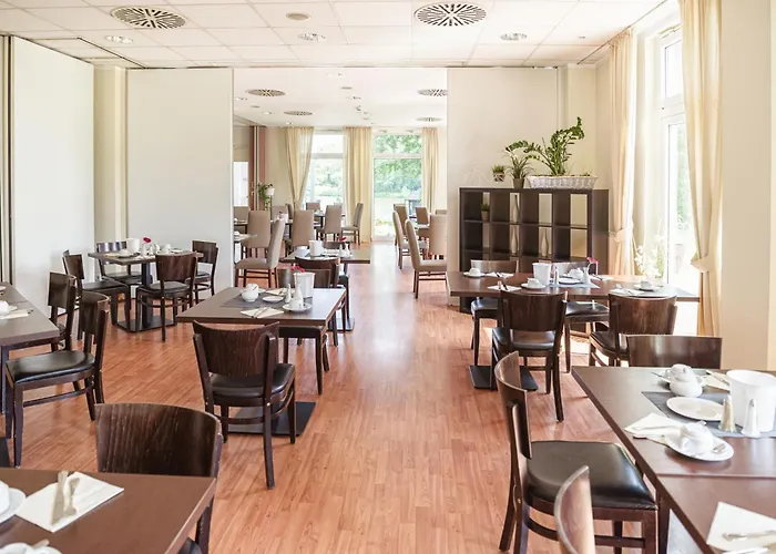 Am Schloss Koepenick By Golden Tulip Hotel