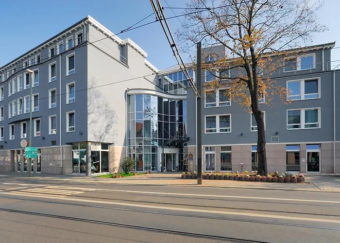 Am Schloss Koepenick By Golden Tulip Berlín