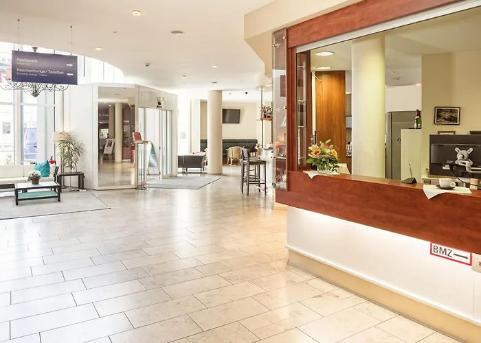 金郁金香克佩尼克北欧酒店 酒店