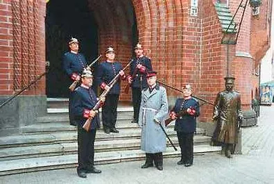 金郁金香克佩尼克北欧酒店