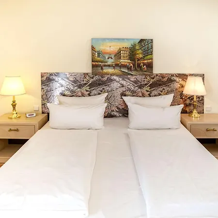 Am Schloß Köpenick By Golden Tulip 3* Berlin