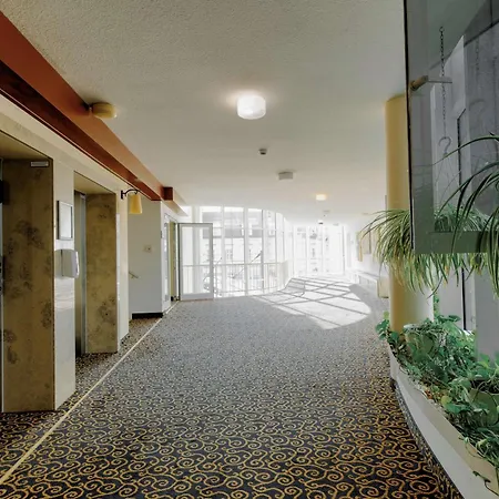 Am Schloss Koepenick By Golden Tulip Otel Berlin