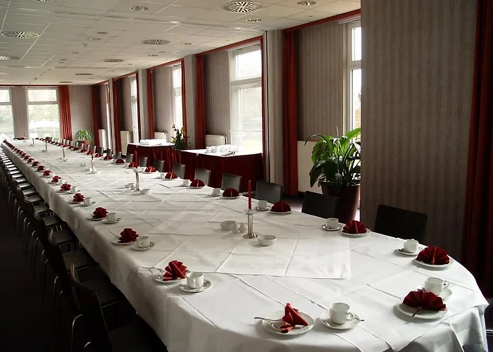 Hotell Am Schloss Koepenick By Golden Tulip 3*