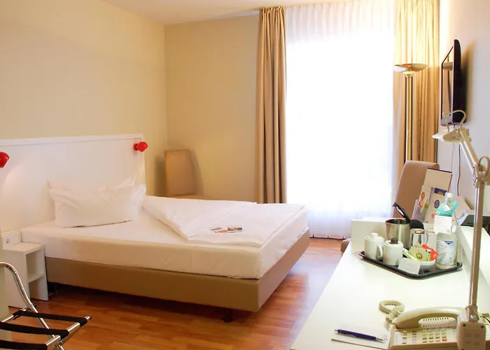 Am Schloss Koepenick By Golden Tulip Berlin