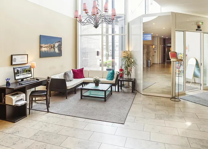 Am Schloss Koepenick By Golden Tulip Hotell Berlin