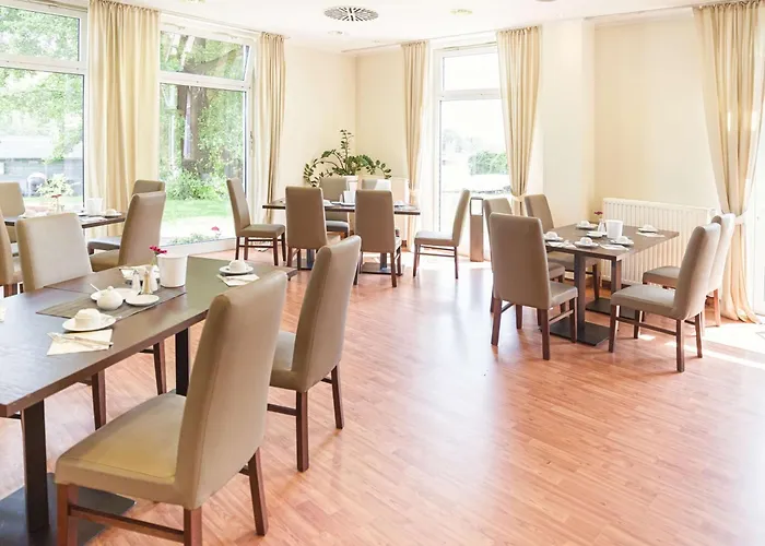 Hotel Am Schloss Koepenick By Golden Tulip Berlin