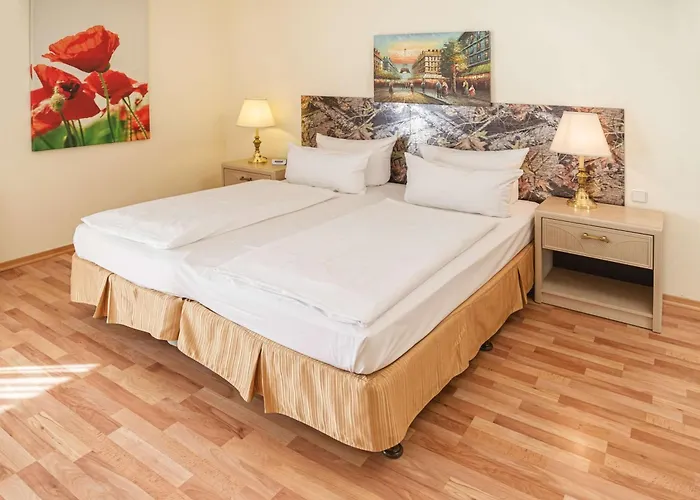 Am Schloss Koepenick By Golden Tulip 3*