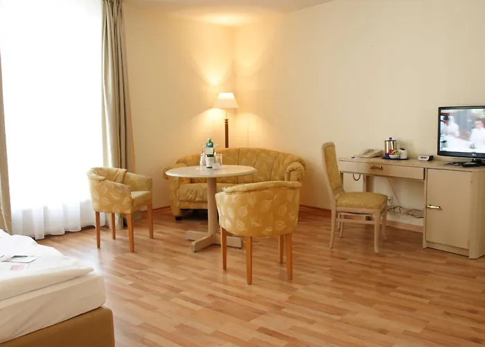 Hotel Am Schloss Koepenick By Golden Tulip Berlin