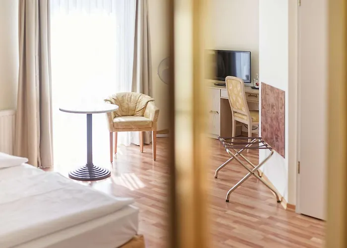 Am Schloss Koepenick By Golden Tulip Hotel 3*