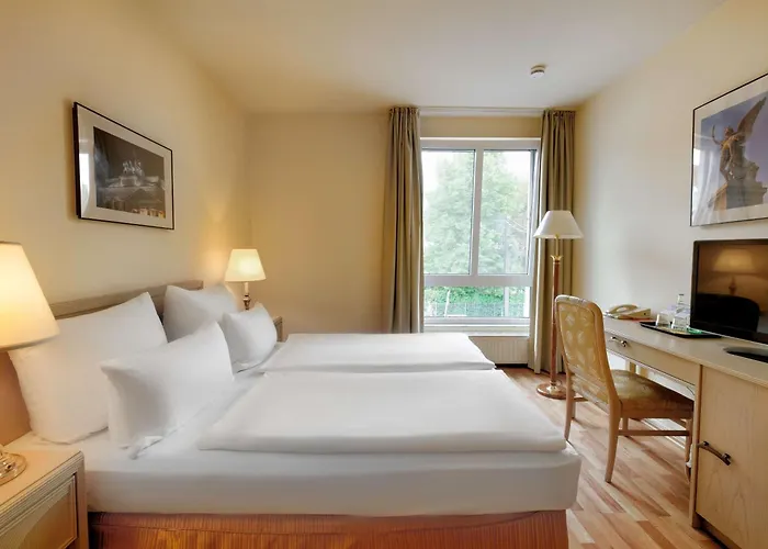 Am Schloss Koepenick By Golden Tulip 3* Berlin