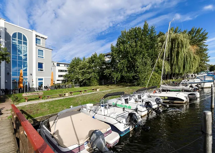 Hotel Am Schloss Koepenick By Golden Tulip